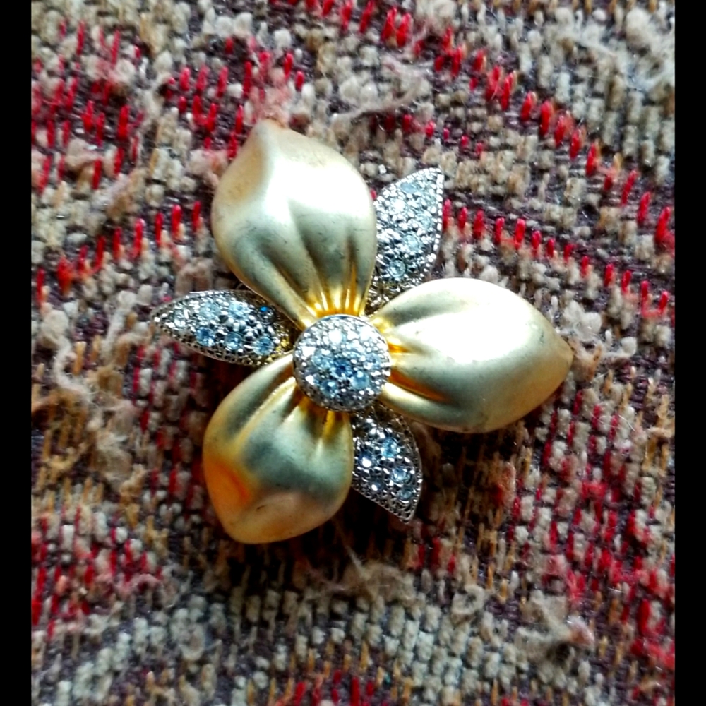 Swarovski Orchid Brooch - Picture 1 of 14